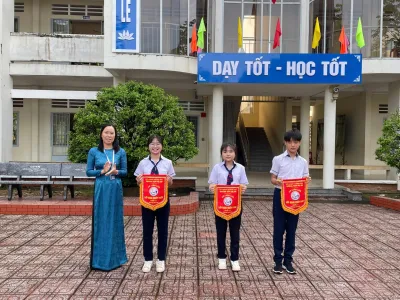 Sinh hoạt dưới cờ Tuần 3