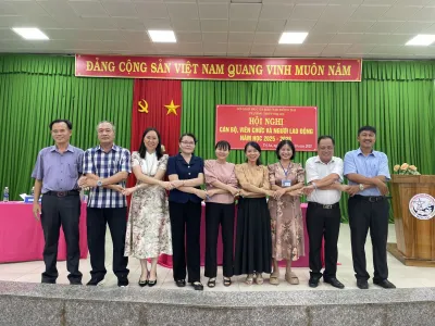 HỘI NGHỊ CÁN BỘ, VIÊN CHỨC VÀ NGƯỜI LAO ĐỘNG NĂM HỌC 2025–2026