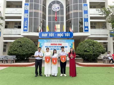 Sinh hoạt dưới cờ tuần 30