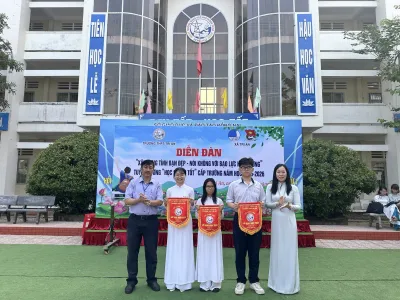 Sinh hoạt dưới cờ tuần 31