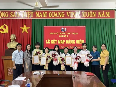 LỄ KẾT NẠP ĐẢNG VIÊN ĐỢT 1 NĂM 2026