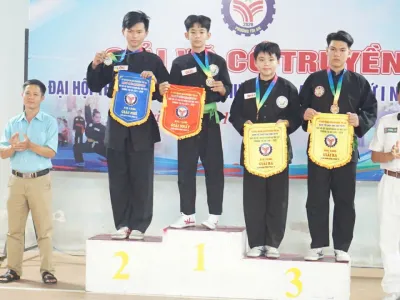 TRƯỜNG THPT TRỊ AN TỎA SÁNG TẠI MÔN VÕ CỔ TRUYỀN